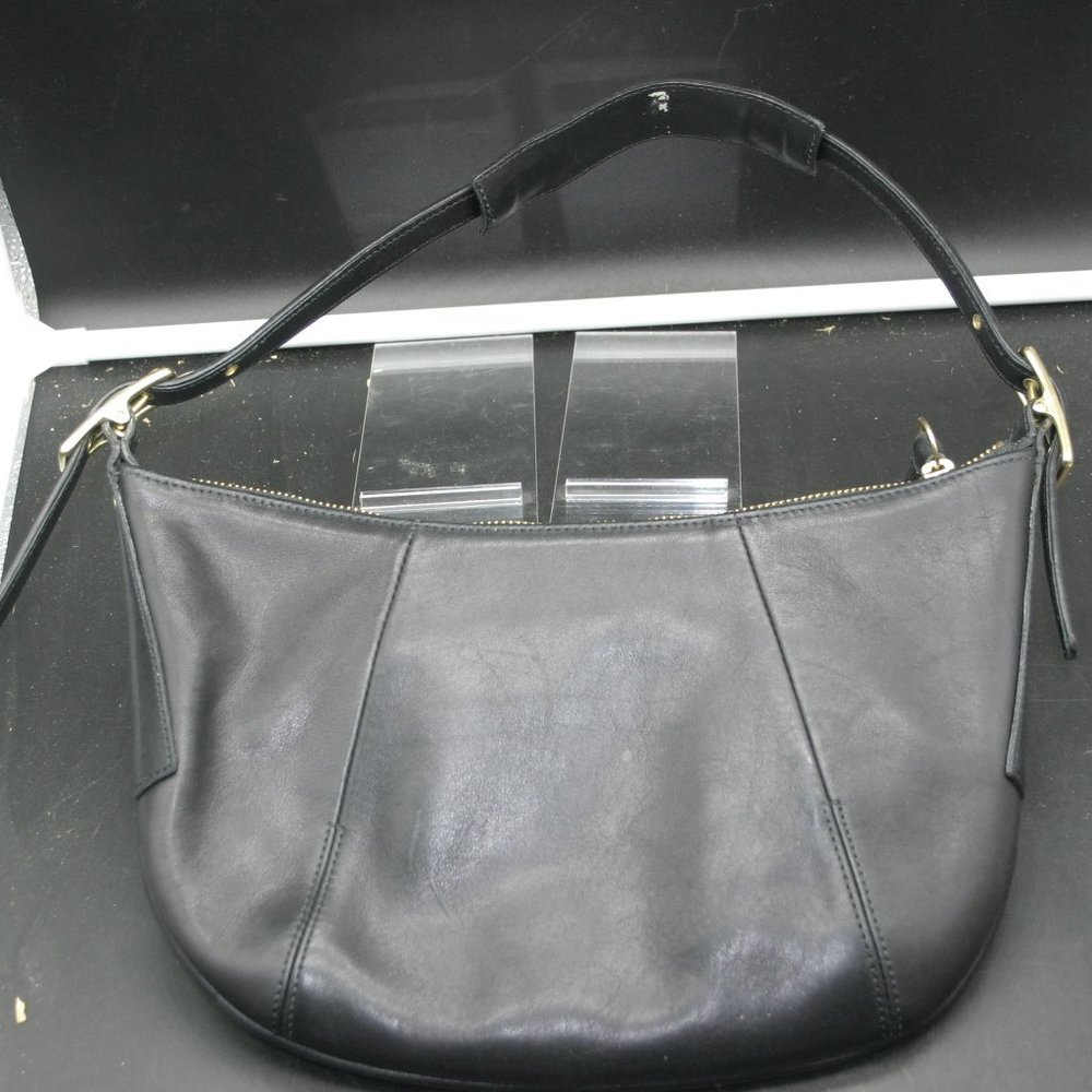 Coach No. HOD-9214 Black Leather Handbag/Purse